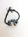 Perles de Tahiti et perles d'Australie sur cuir australien - pour femme style hippie chic, melange de perles des mers du sud