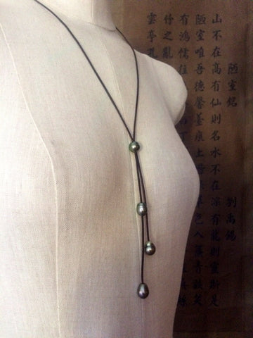 Tahitian Pearls australian pearls leather necklace Perla Mundi