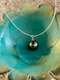 Silver Tahitian pearl on black Australian leather, lasso necklace for women