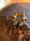 Boucles d'oreilles pendantes Perles de Tahiti et or gold filled