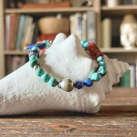 Bracelet perle de Tahiti, turquoises, corail, argent 925, et autres pierres