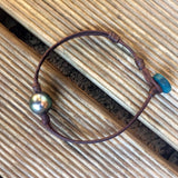 Perle de Tahiti et turquoise sur cuir - bracelet femme