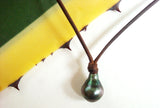 Perle de Tahiti, cuir, collier femme ou homme ajustable en taille